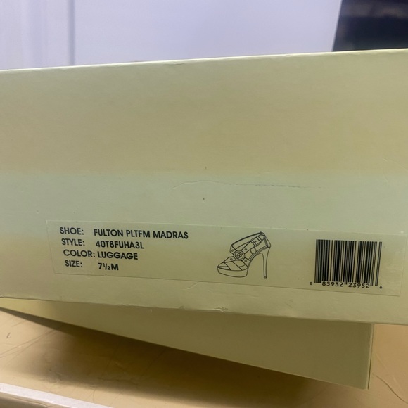 Michael Kors Fulton Madras platform heels - Picture 9 of 9